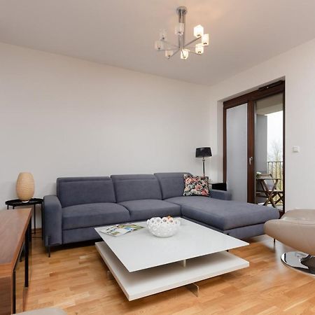 Warsaw Srodmiescie Apartment With Balcony By Noclegi Renters Exteriör bild