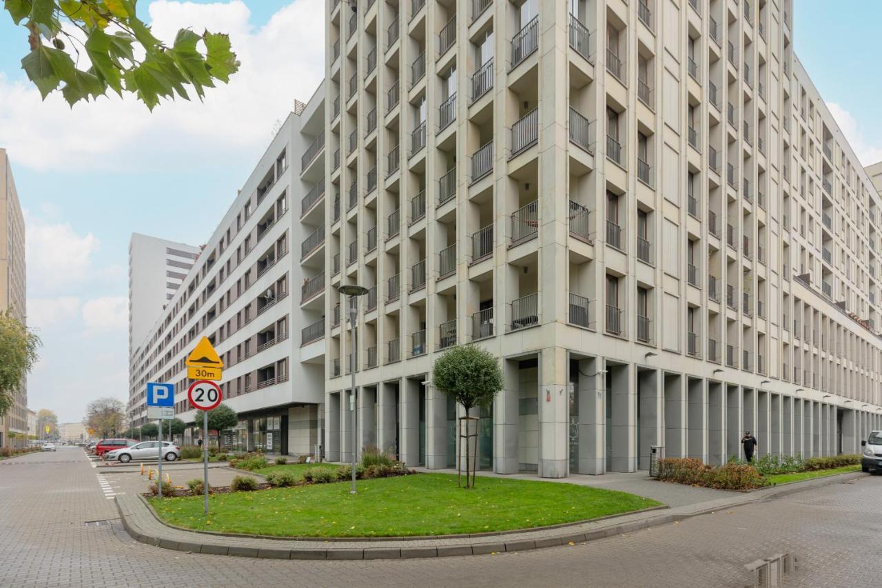 Warsaw Srodmiescie Apartment With Balcony By Noclegi Renters Exteriör bild